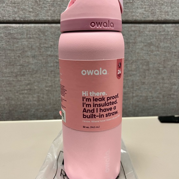 Rose Quartz 32 oz OWALA free sip - Picture 6 of 6